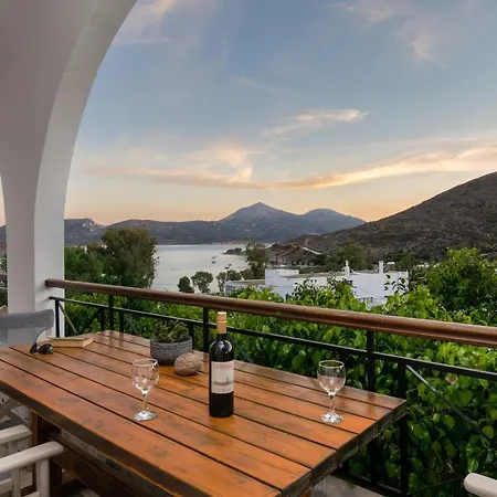 Areti'S Milos Guesthouses Adamantas  Exterior foto