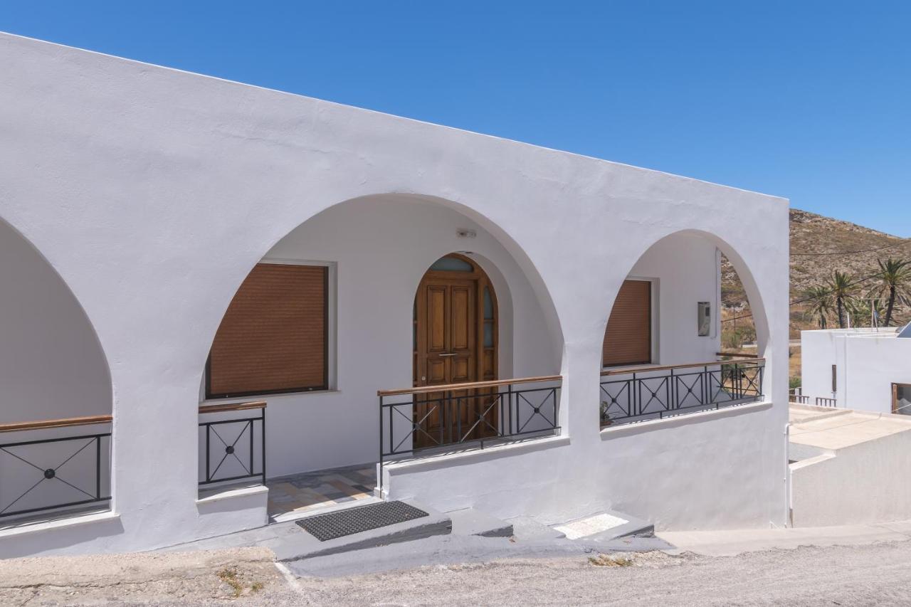 Areti's Milos Apartment