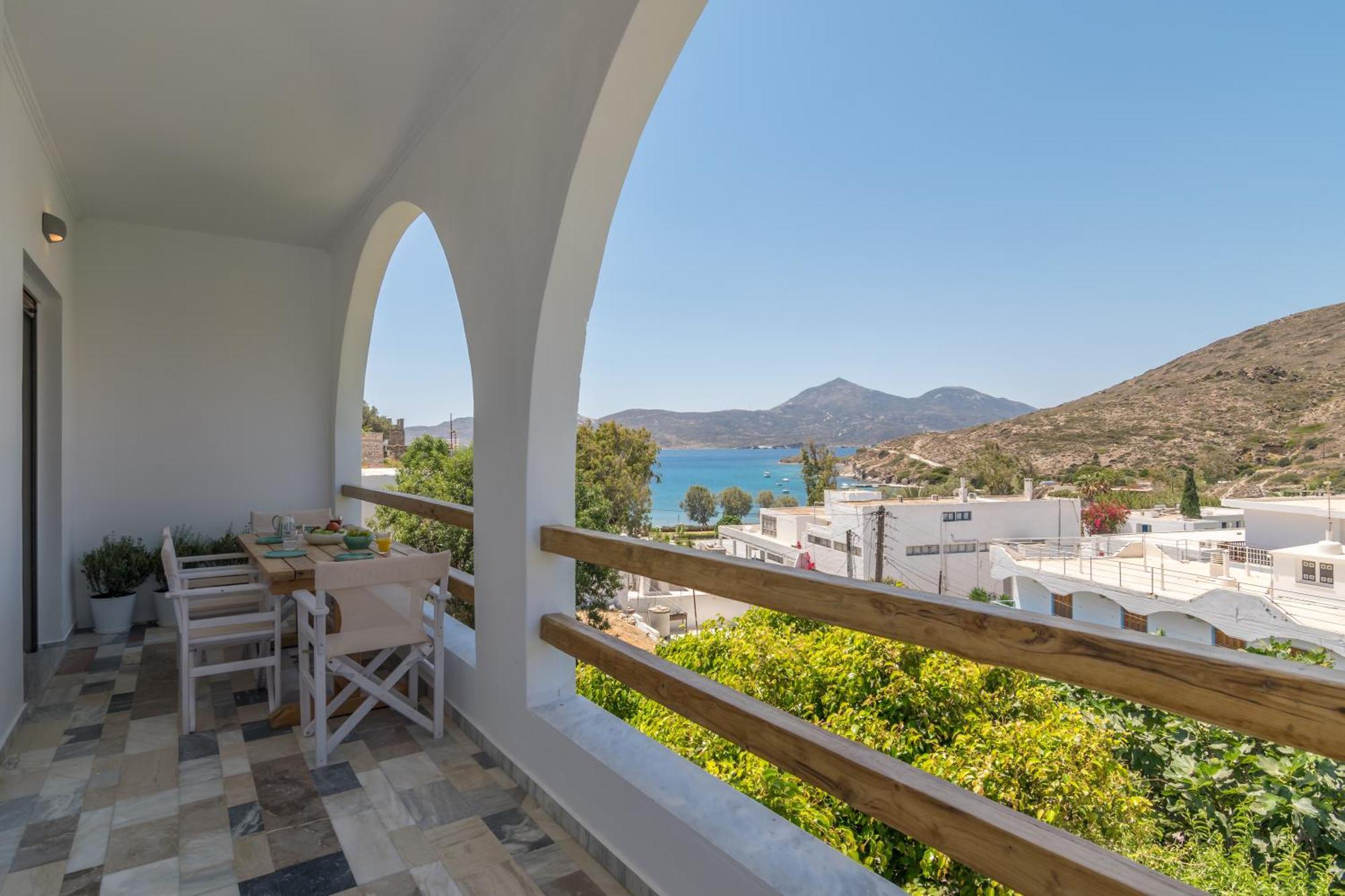 Areti's Milos *